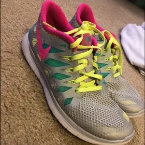 Nike free runs 5.0